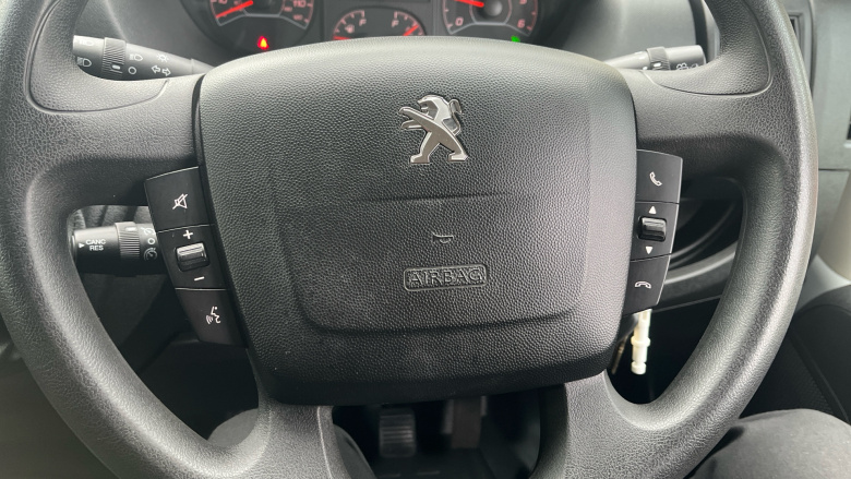 Peugeot Boxer 335 L3 Diesel 2.2 BlueHDi H2 Professional Premium+ Van 140ps